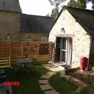 Le Cheval D’en Fer Hébergement de vacances Bégard